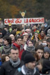 2012-11-17_14.39.01_Manif-Reoccupation_G-de-Crop_foutographe_laposte.net_8475.jpg